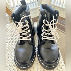 Dr. Martens 939 Ben Boot